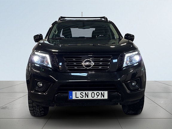 Nissan Navara 2 of 5