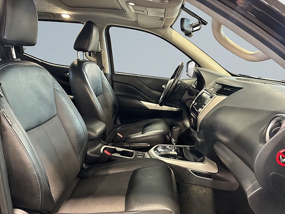 Nissan Navara 9 of 21