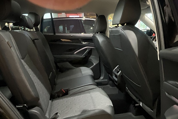 Volkswagen Tayron 9 of 13
