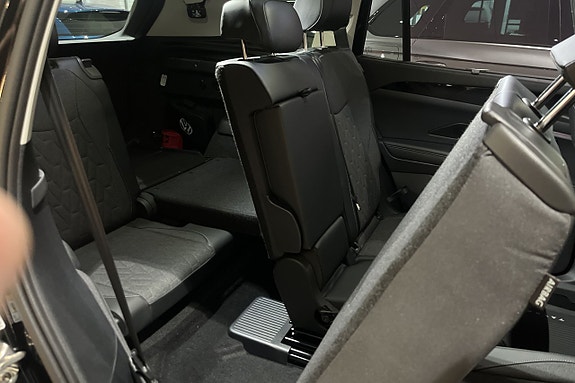 Volkswagen Tayron 13 of 13