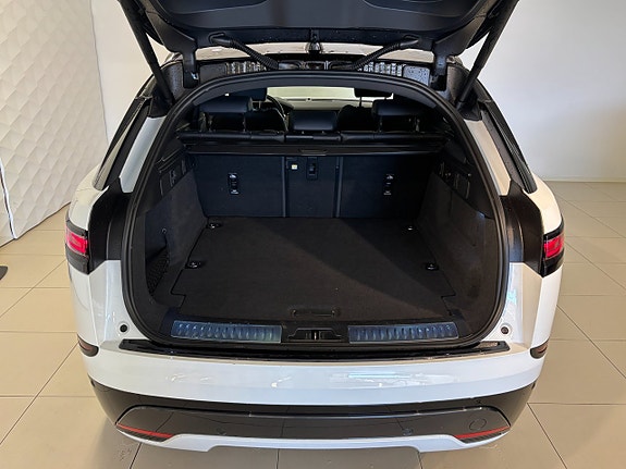 Land Rover Range Rover Velar 5 of 5