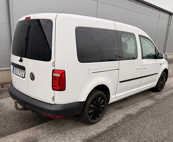 Volkswagen Caddy Maxi 5 of 5
