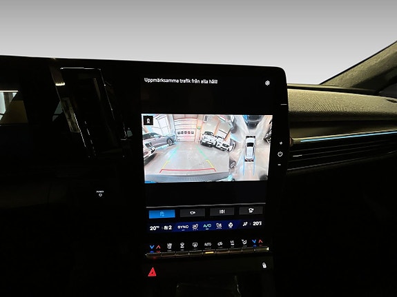 Renault Scenic E-Tech 14 of 16