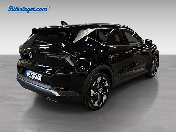Renault Scenic E-Tech 6 of 16