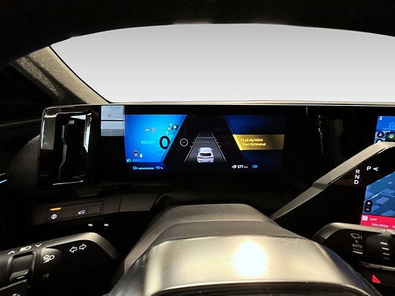 Renault Scenic E-Tech 11 of 16