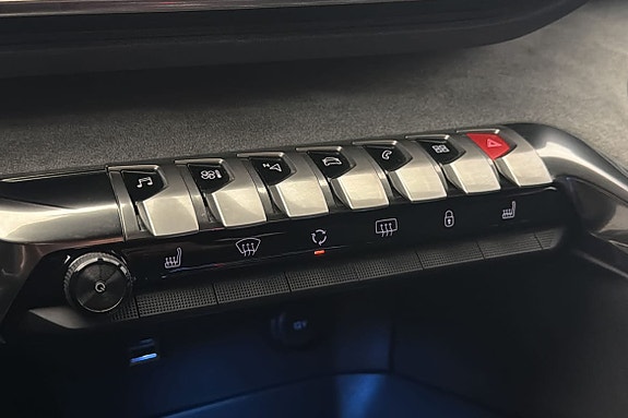 Peugeot 5008 13 of 16