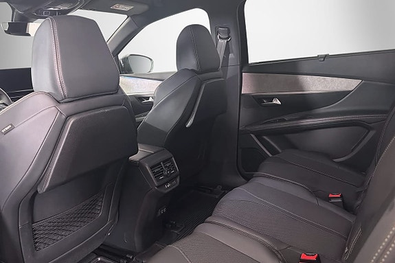 Peugeot 5008 7 of 16