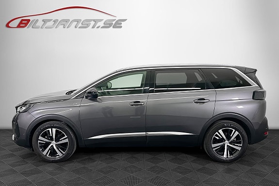 Peugeot 5008 2 of 5