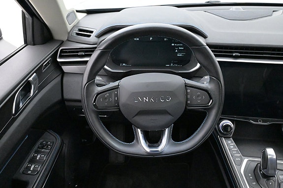 Lynk & Co 01 7 of 27
