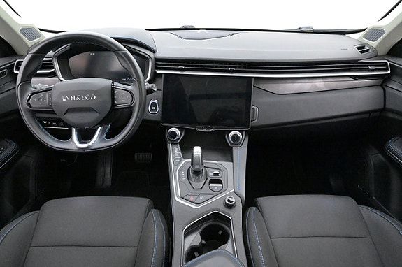 Lynk & Co 01 6 of 27