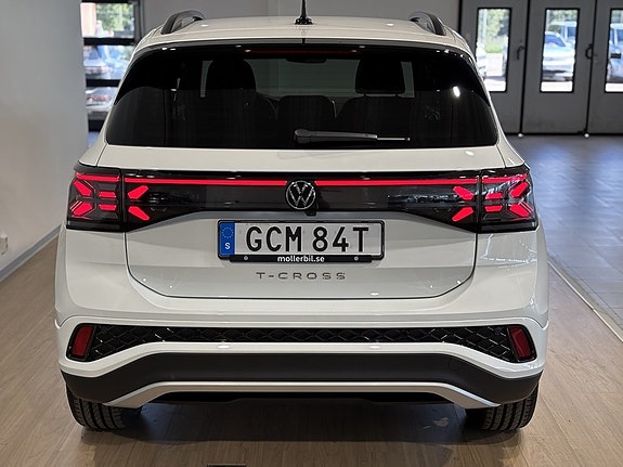 Volkswagen T-Cross 5 of 19