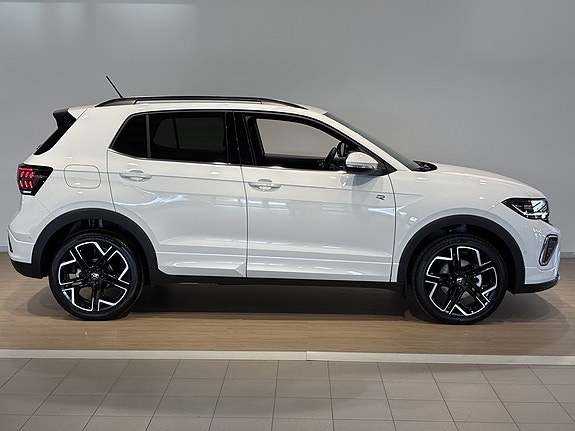 Volkswagen T-Cross 3 of 19