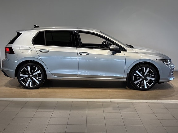 Volkswagen Golf I 3 of 17