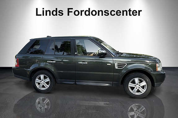 Land Rover Range Rover Sport 3 of 5