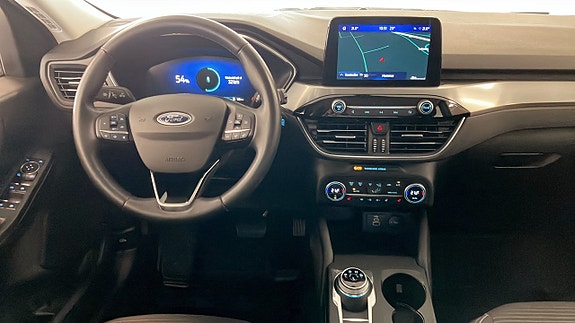 Ford Kuga 4 of 12