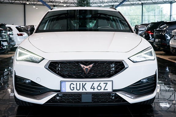Cupra Leon 3 of 5