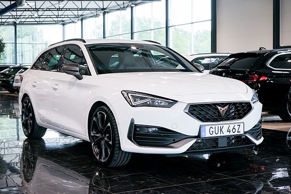 Cupra Leon 2 of 5