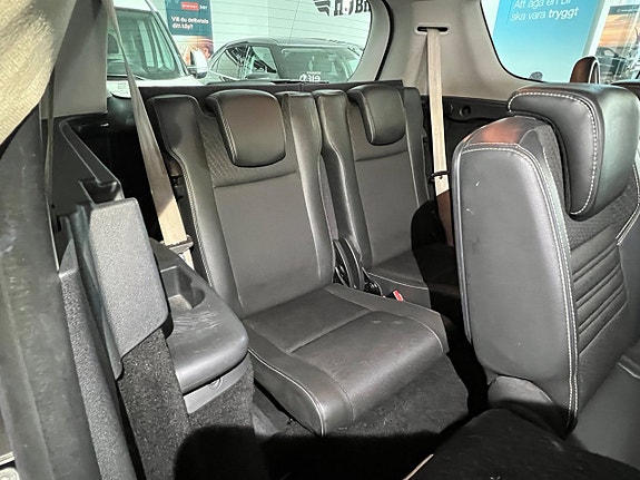 Renault Grand Scenic III 11 of 16