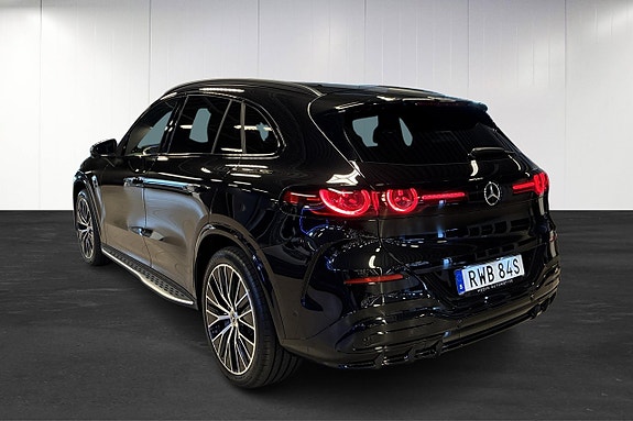 Mercedes-Benz GLC400 4 of 5