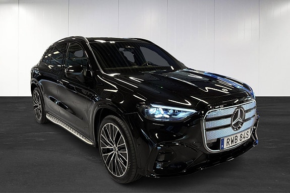 Mercedes-Benz GLC400 2 of 5