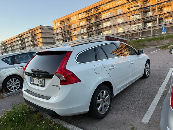 Volvo V60 5 of 13