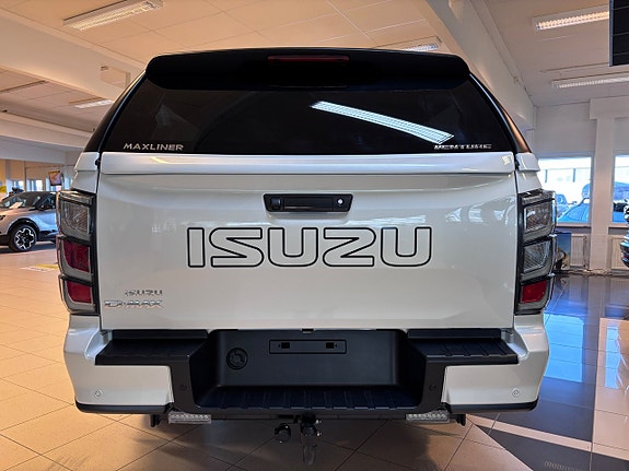 Isuzu D-max 3 of 5
