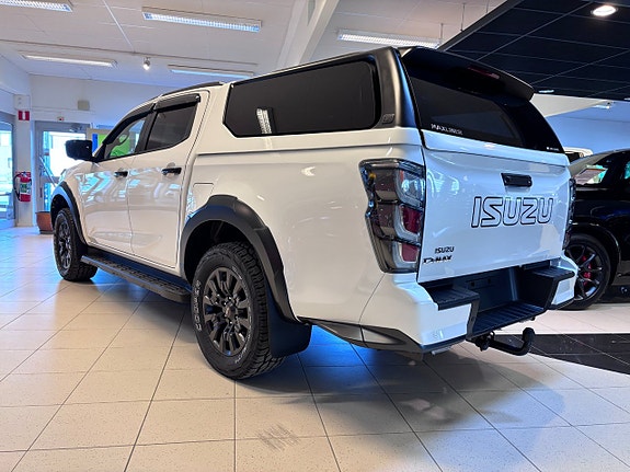 Isuzu D-max 2 of 5