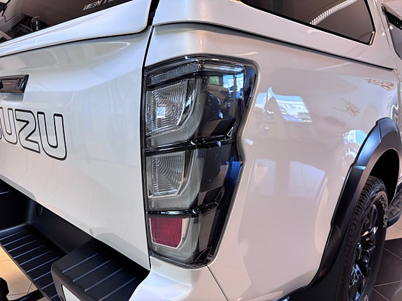 Isuzu D-max 20 of 20