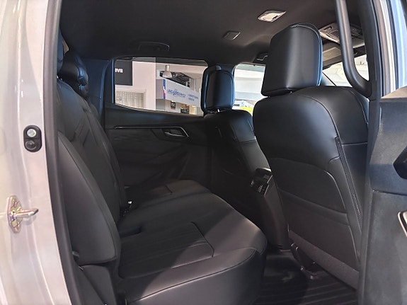 Isuzu D-max 10 of 20