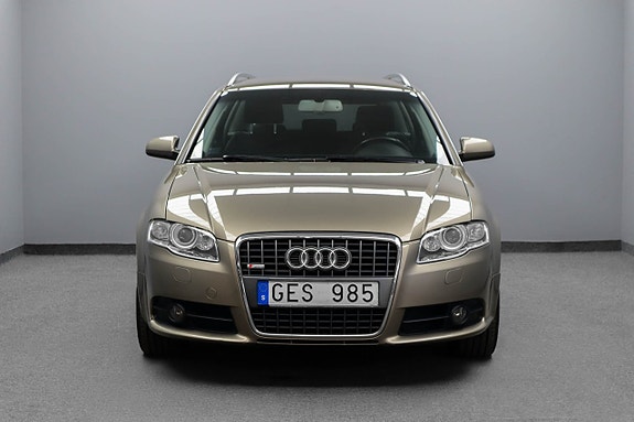Audi A4 3 of 24