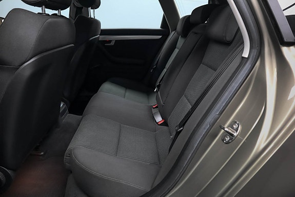 Audi A4 11 of 24