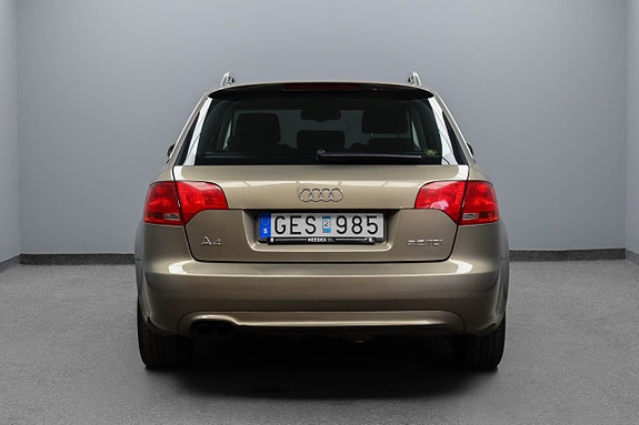 Audi A4 6 of 24