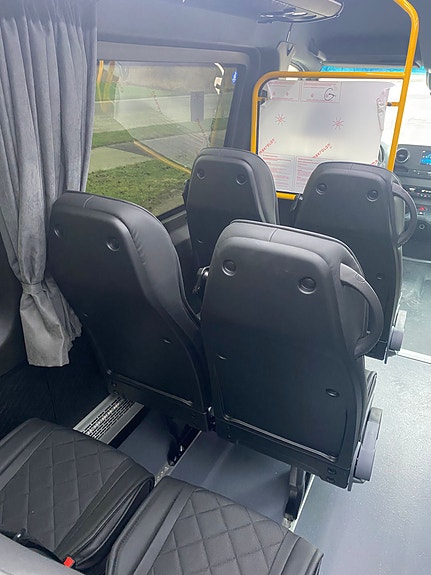 Mercedes-Benz SPRINTER 519 CDI MINIBUS 23 of 24