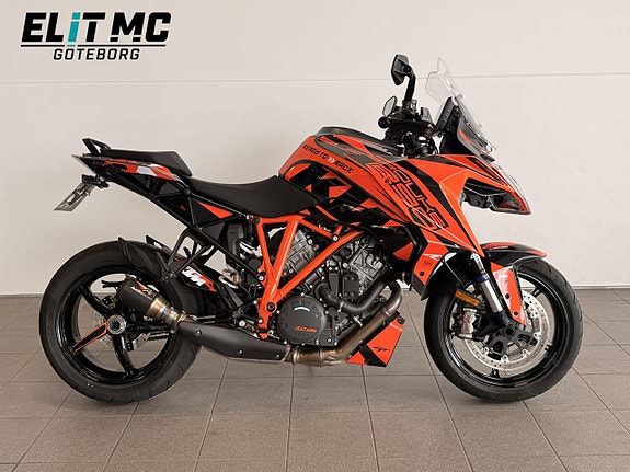 KTM 1290 Super Duke GT | Austin Racing | Farthållare | Ridemodes | Quickshift 4 of 5