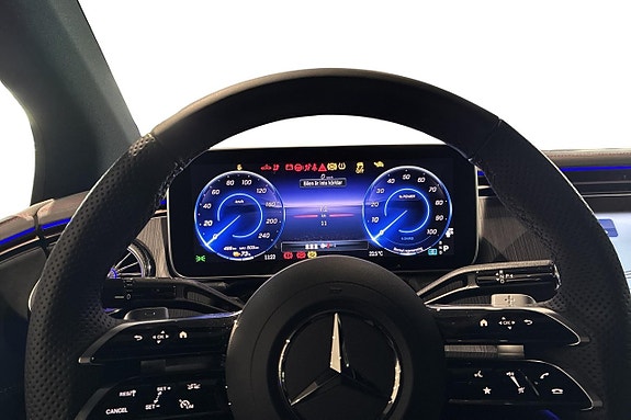 Mercedes-Benz EQE350+ 7 of 14