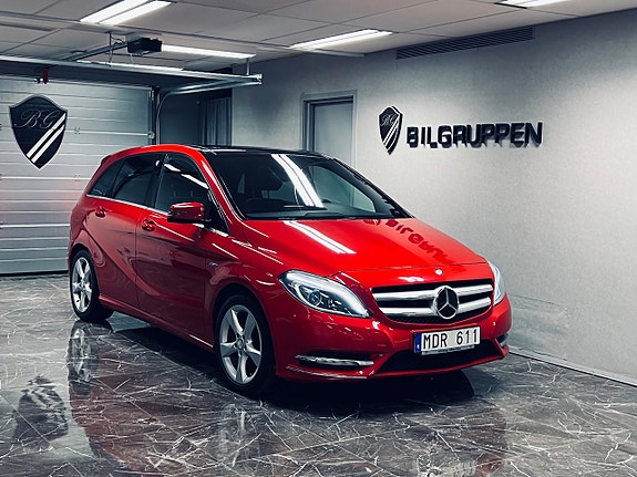 Mercedes-Benz B180