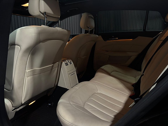 Mercedes-Benz CLS250 22 of 24