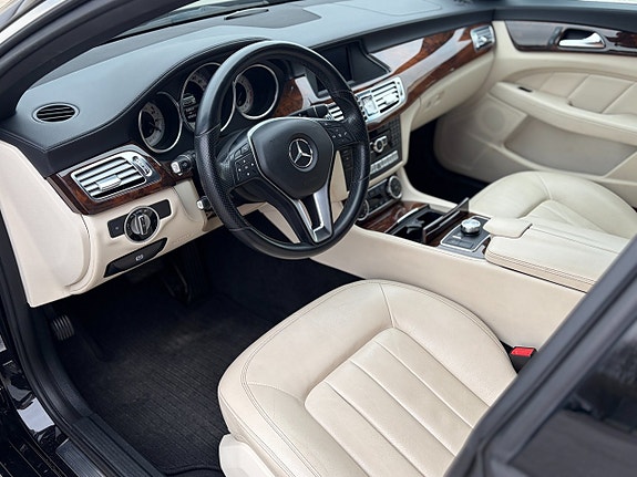 Mercedes-Benz CLS250 8 of 15