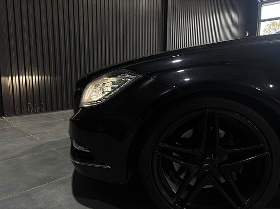 Mercedes-Benz CLS250 9 of 24