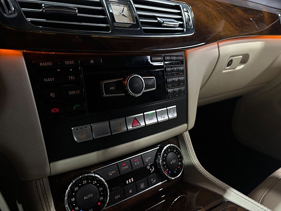 Mercedes-Benz CLS250 15 of 24