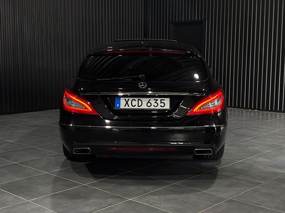 Mercedes-Benz CLS250 5 of 24