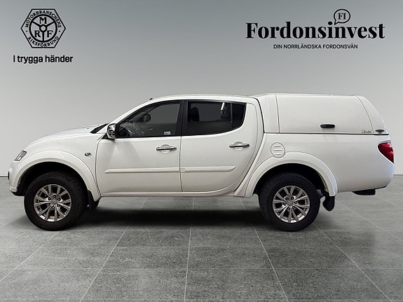 Mitsubishi L200 2 of 5