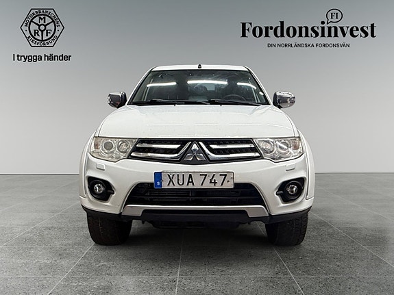 Mitsubishi L200 7 of 16