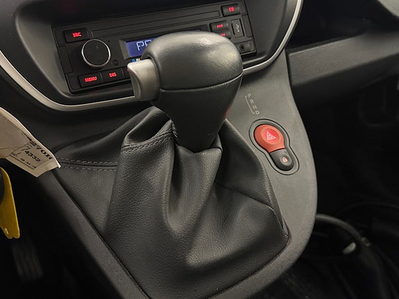 Renault Kangoo Express 12 of 14
