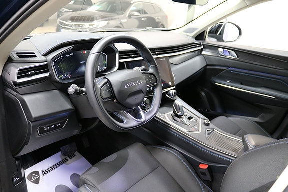 Lynk & Co 01 7 of 27