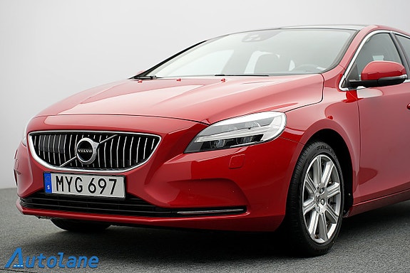 Volvo V40 30 of 30