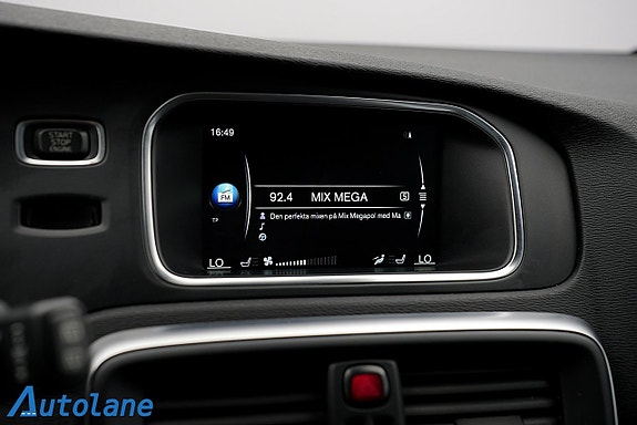 Volvo V40 22 of 30