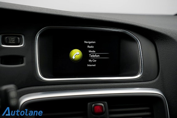 Volvo V40 24 of 30