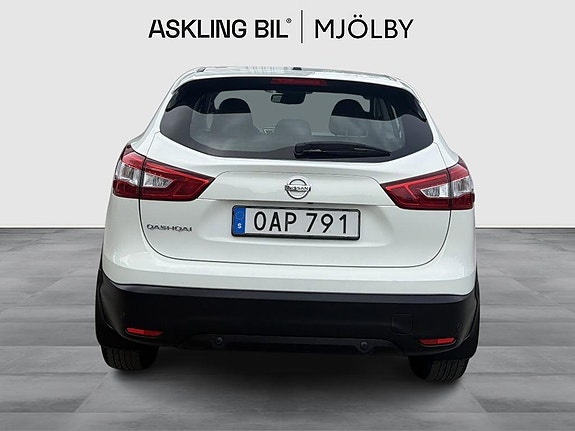 Nissan Qashqai 4 of 5