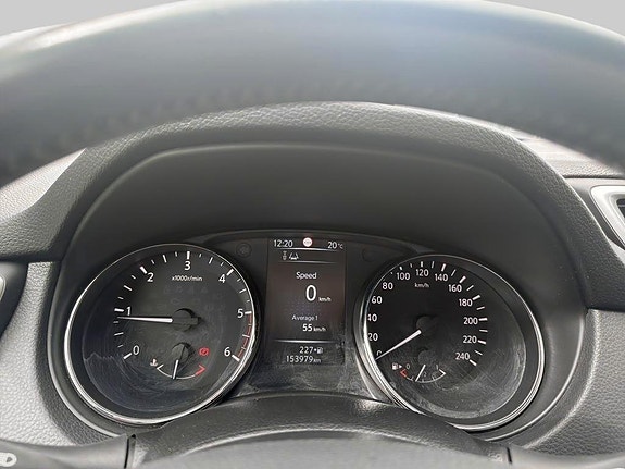 Nissan Qashqai 15 of 15
